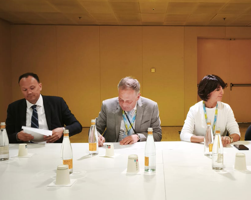 В ході Ukraine Recovery Conference 2025 у Римі пройшов воркшоп, присвячений можливості участі українських фармвиробників у програмі критичних ліків для ЄС.Тематичну панель під назвою “Developing Ukraine’s Pharmaceutical Sector as a Guarantee of Access to Critical Medicines for the EU” за ініціативи МОЗ спільно організував український уряд та Єврокомісія.